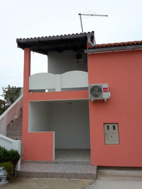 Apartments Marko Vir Exterior photo